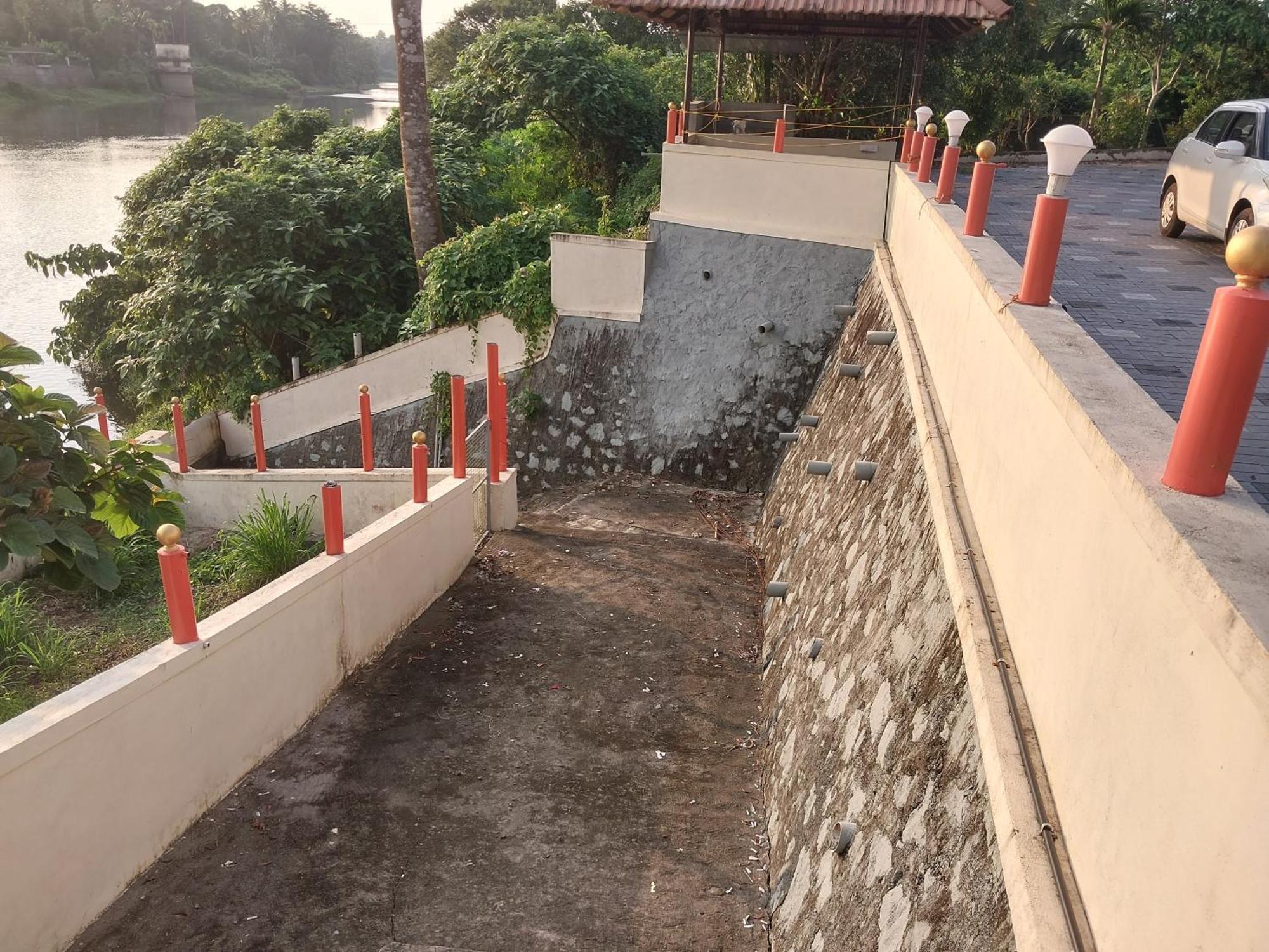 Stayberries River Rock Villa Athirapilly Kizhake Chālakudi المظهر الخارجي الصورة